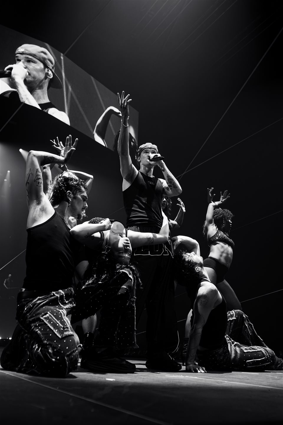 Marcus & Martinus Arena Tour · Marcus & Martinus performing with dancers